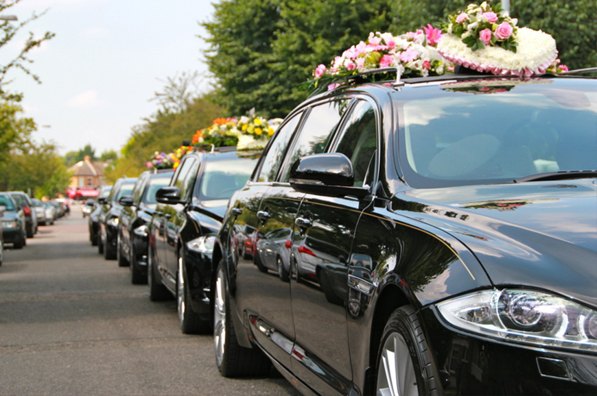 1 Funeral Cars GillinghamFuneral Car Hire - Kent Prestige Cars